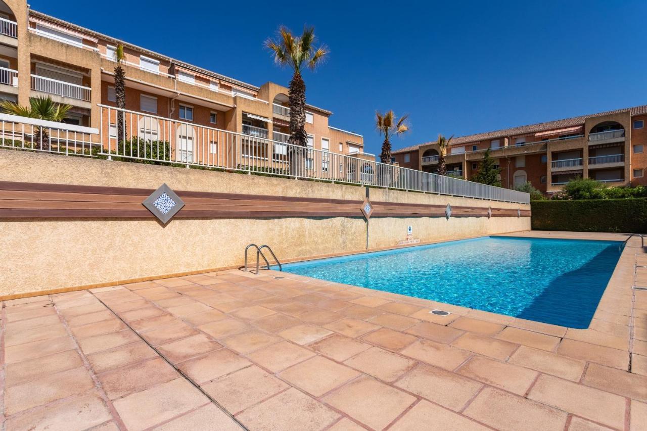 La Castillane - Appt Avec Piscine Partagee Кавалер-сюр-Мер Экстерьер фото